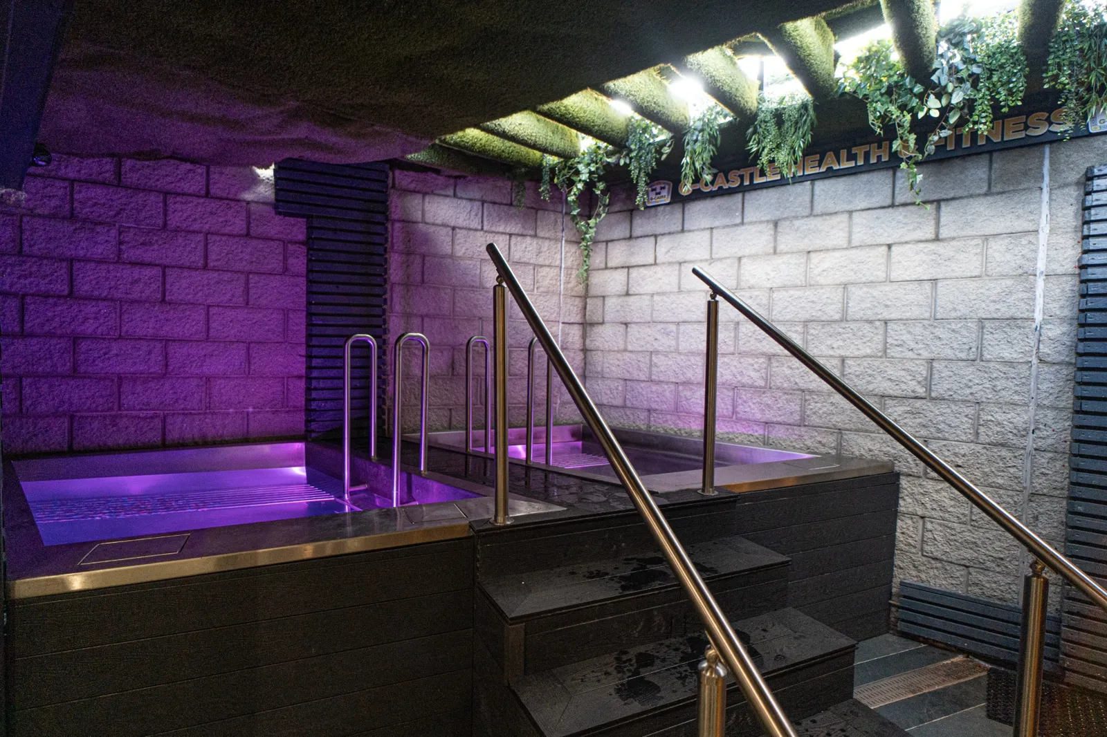Cold plunge facility